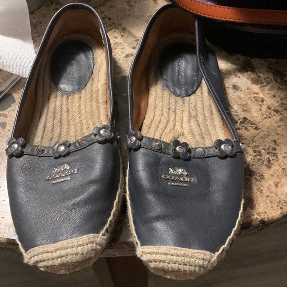 One pair of pre-loved coach leather navy shoes Espadrilles ❤️🥰👍 - Picture 3 of 6